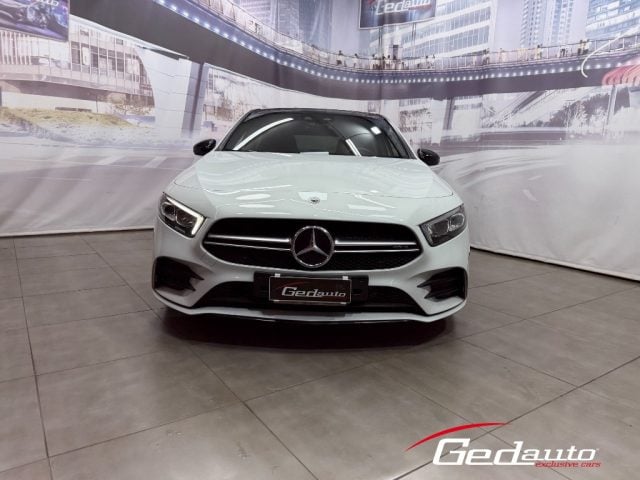 Mercedes-Benz A 35 AMG 4Matic Premium Plus TETTO NAVI FULL-LED, del 2020, 71.000 km, in vendita a Casagiove (CE)