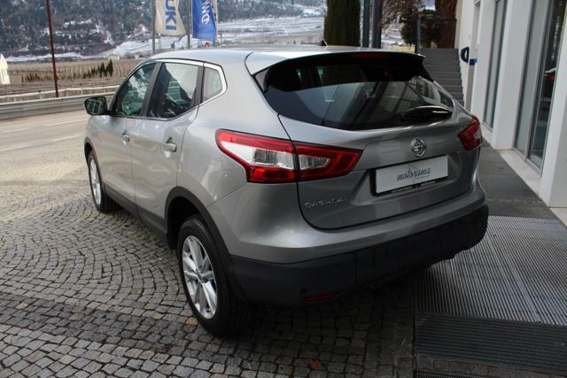 Nissan Qashqai 1.6 dCi 4WD Tekna Gancio traino - foto 3 di 4