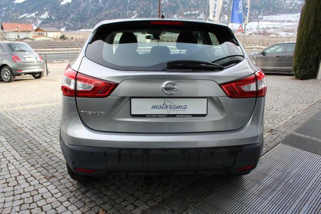 Nissan Qashqai 1.6 dCi 4WD Tekna Gancio traino - foto 4 di 4
