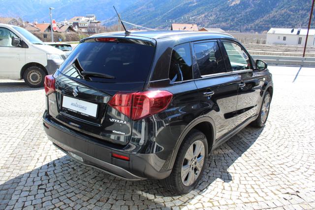 Suzuki Vitara 1.0 Boosterjet 4WD AllGrip Top - foto 4 di 4