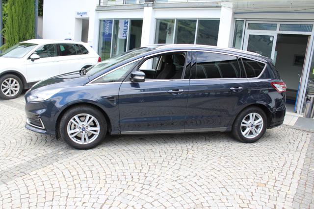 Ford S-Max 2.0 EcoBlue 150CV Aut.7 POSTI Titanium - foto 2 di 4