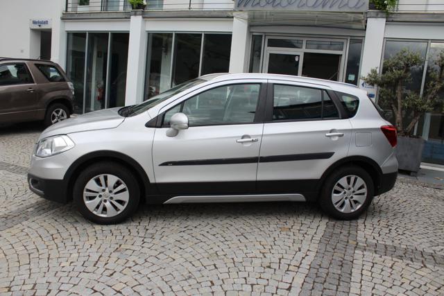 Suzuki S-Cross 1.6 DDiS 4WD 5 porte All Grip Style - foto 2 di 4