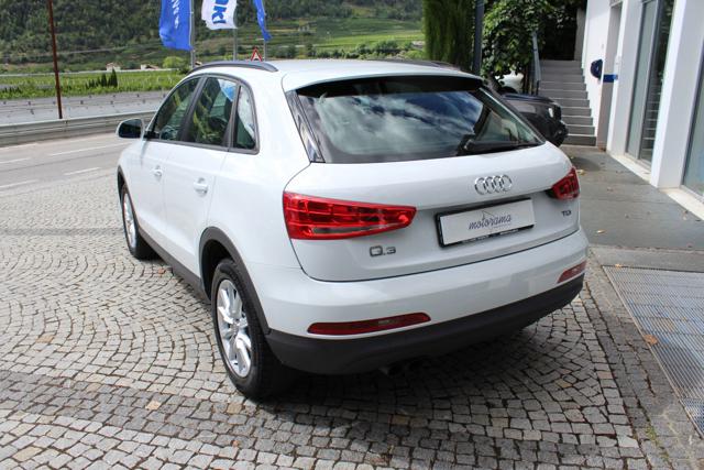 Audi Q3 2.0 TDI Business Plus - foto 3 di 4