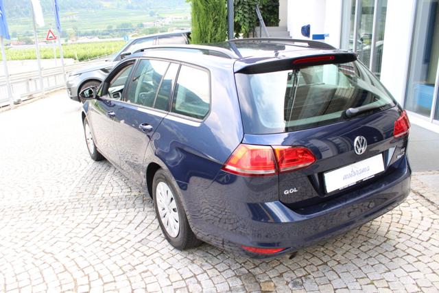 Volkswagen Golf Variant 1.6 TDI 105 CV Comfortline BlueMotion Tech. - foto 3 di 4