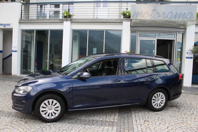 Volkswagen Golf Variant 1.6 TDI 105 CV Comfortline BlueMotion Tech. - foto 2 di 4