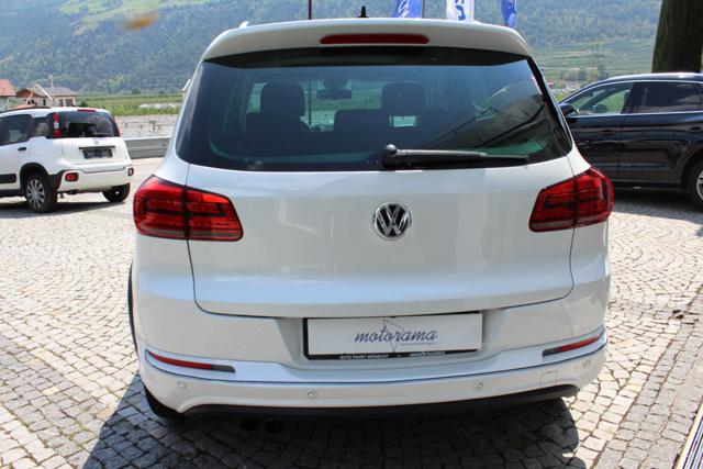 Volkswagen Tiguan 2.0 TDI 140 CV 4MOTION R-Line Tetto Hebasto - foto 4 di 4