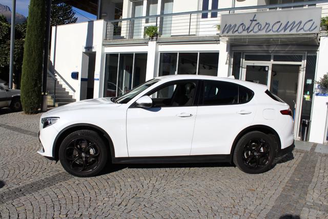 Alfa Romeo Stelvio 2.2 Turbodiesel 180 CV AT8 Q4 Executive - foto 2 di 4
