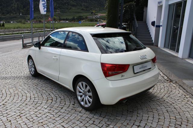 Audi A1 1.6 TDI 105 CV Ambition Navi-Bluetooth - foto 3 di 4