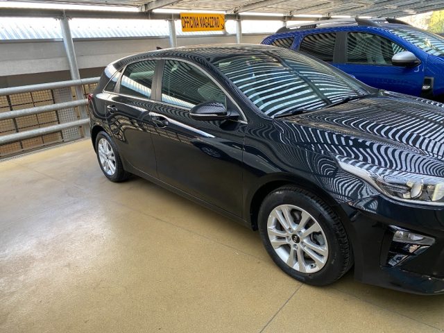 Kia cee'd 1.6 CRDi 115 CV DCT 5p. Business Class - foto 4 di 51
