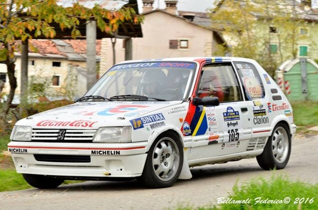 Peugeot 205 1.6 3 porte GTI - foto 1 di 4