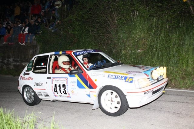 Peugeot 205 1.6 3 porte GTI - foto 4 di 4