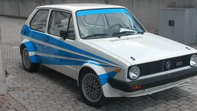 Volkswagen Golf 1600 3 porte GTI - foto 1 di 4