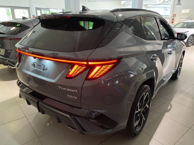 Hyundai TUCSON 1.6 HEV aut. N Line - foto 3 di 11