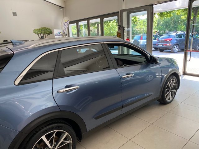 Kia Niro 1.6 GDi DCT HEV Energy - foto 3 di 4