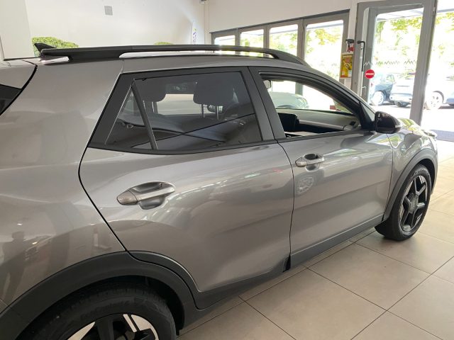 Kia Stonic 1.0 T-GDi 115 CV MHEV DCT Style - foto 3 di 4
