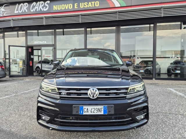 Volkswagen Tiguan 2.0 TDI DSG Sport Rline BlueMotion - foto 2 di 4
