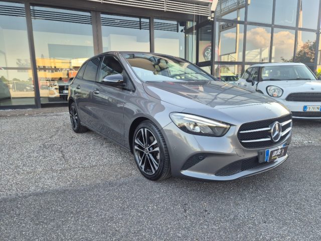 Mercedes-Benz B 180 d Automatic Sport Plus - foto 2 di 4