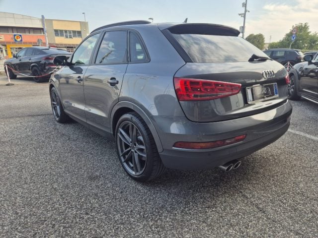 Audi Q3 2.0 TDI 120 CV Business - foto 4 di 4