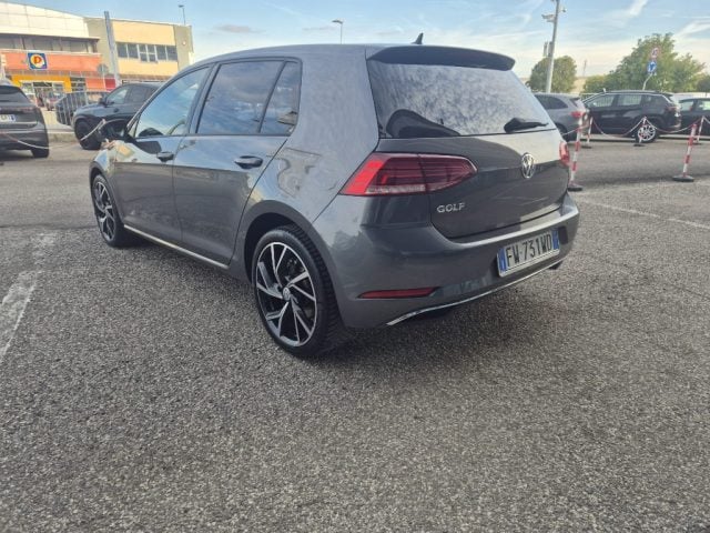 Volkswagen Golf 1.6 TDI 115 CV DSG 5p. Executive BlueMotion Techno - foto 4 di 4