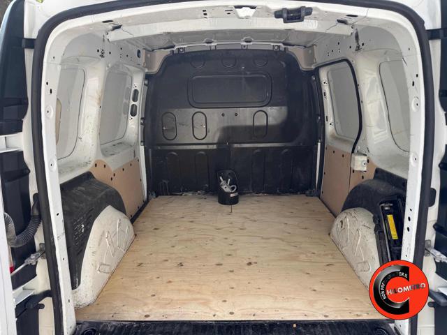 Renault Kangoo Z.E. 44 KW N1 PORTAPACCHI-CRUISE-BATTERIE DI PROPRETA'- usato a MARTIGNANA DI PO