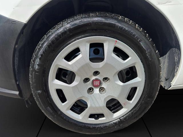 Fiat Doblo 1.6 MJT 105CV PL TN MAXI-CRUISE-2PORTE SCORREVOLI usato a MARTIGNANA DI PO