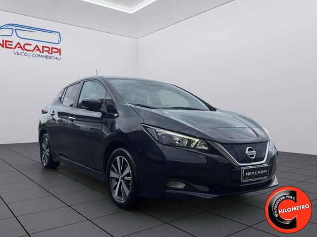 Nissan Leaf ACENTA 40 KWH-NAVI-SENSORI-RETROCAMERA-POKI KM- - foto 4 di 4