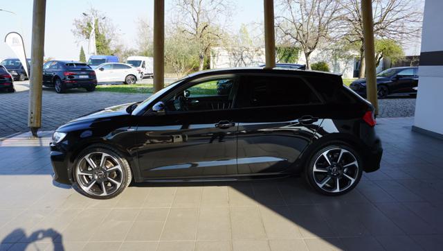 Audi A1 SPB 30 TFSI S-Tronic Identity Black - foto 2 di 4