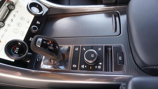 Land Rover Range Rover Sport 3.0D l6 350 CV HST, del 2021, 112.000 km, in vendita a Pordenone (PN)