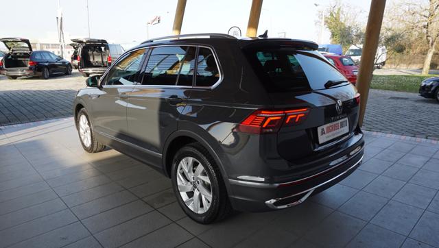 Volkswagen Tiguan 2.0 TDI 150 CV SCR DSG Elegance - foto 3 di 4