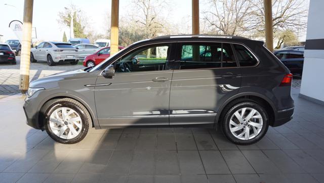 Volkswagen Tiguan 2.0 TDI 150 CV SCR DSG Elegance usato a PORDENONE