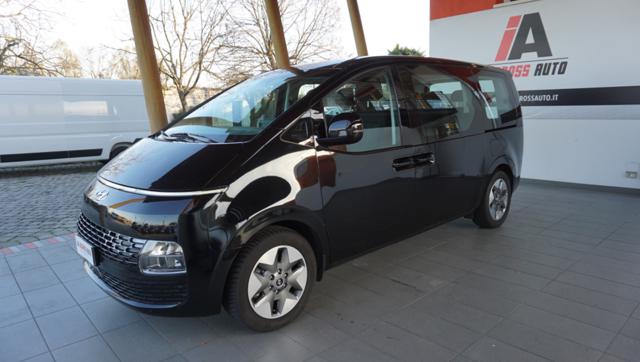 Hyundai STARIA 2.2 MT 2WD 9 posti Wagon usato a PORDENONE