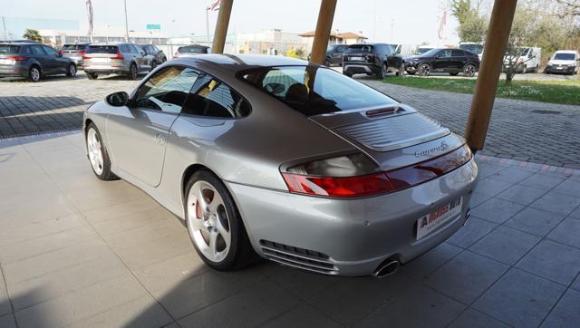 Porsche 911 Carrera 4S cat Coup� - foto 3 di 4