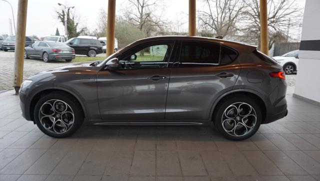 Alfa Romeo Stelvio 2.2 Turbodiesel 210 CV AT8 Q4 Veloce - foto 2 di 4