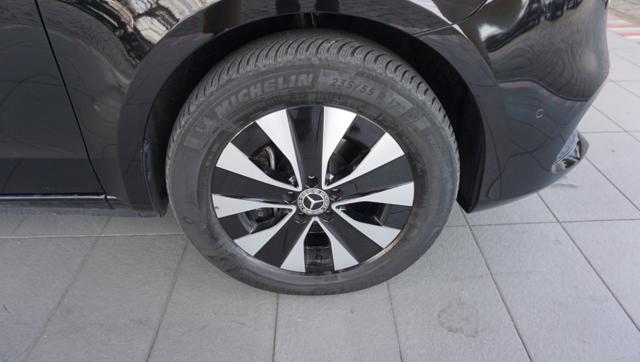 Mercedes-Benz V 300 d Automatic 4Matic Premium long, del 2024, 23.000 km, in vendita a Pordenone (PN)