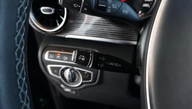 Mercedes-Benz V 300 d Automatic 4Matic Premium long, del 2024, 23.000 km, in vendita a Pordenone (PN)