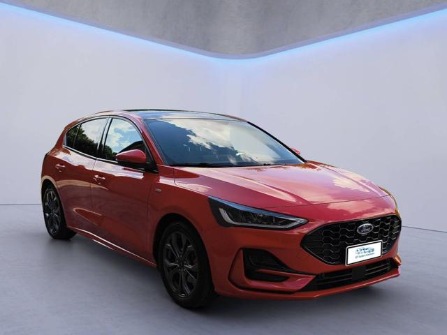 Ford Focus 1.0 EcoBoost Hybrid 125 CV ST-Line Tetto apribile - foto 2 di 4