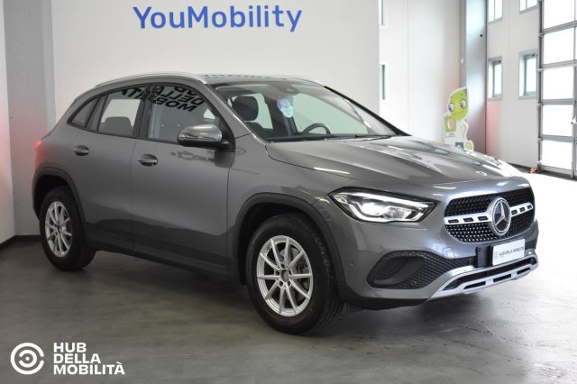 Mercedes-Benz GLA 200 d Automatic Business Extra - foto 2 di 4