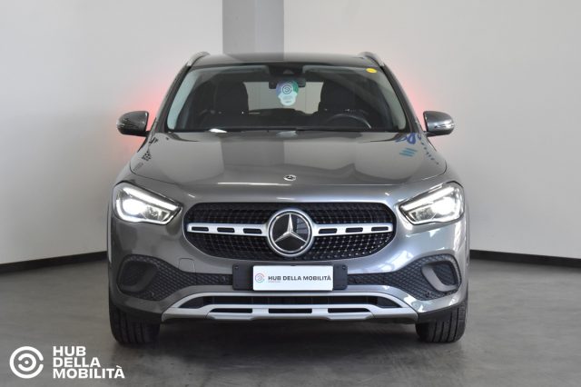 Mercedes-Benz GLA 200 d Automatic Business Extra usato a FOLIGNO