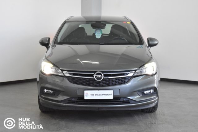 Opel Astra 1.4 Turbo 110CV EcoM Sports Tourer Dynamic usato a FOLIGNO