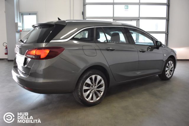 Opel Astra 1.4 Turbo 110CV EcoM Sports Tourer Dynamic - foto 4 di 4
