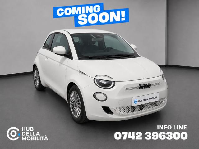 Fiat 500e Berlina 23,8 kWh usato a FOLIGNO