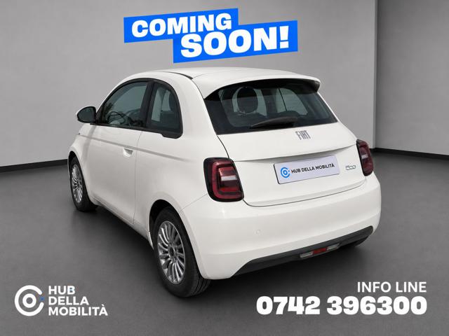 Fiat 500e Berlina 23,8 kWh - foto 3 di 4