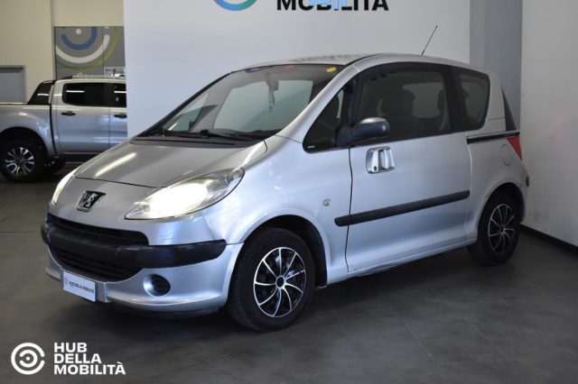 Peugeot 1007 1.4 HDi Happy - foto 3 di 23
