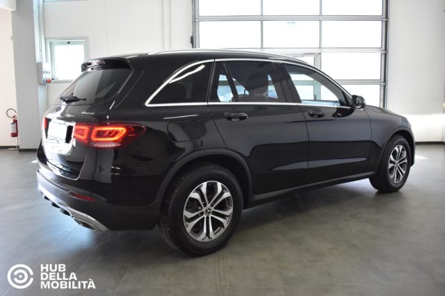 Mercedes-Benz GLC 200 4Matic EQ-Boost Business - foto 4 di 4