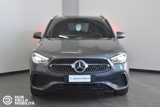 Mercedes-Benz GLA 220 d Automatic 4Matic Premium usato a FOLIGNO