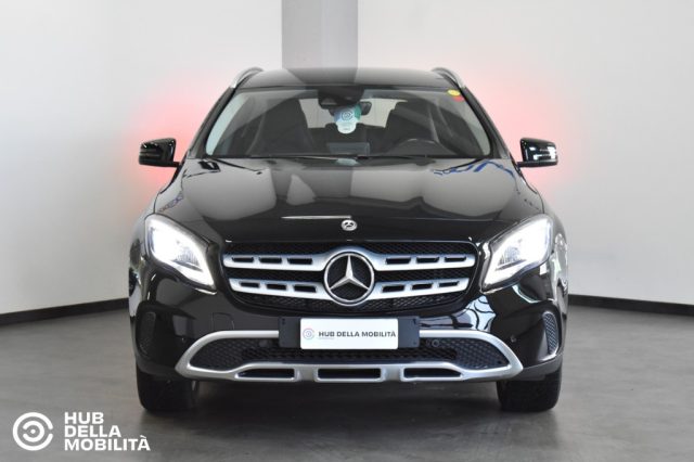 Mercedes-Benz GLA 180 d Sport usato a FOLIGNO