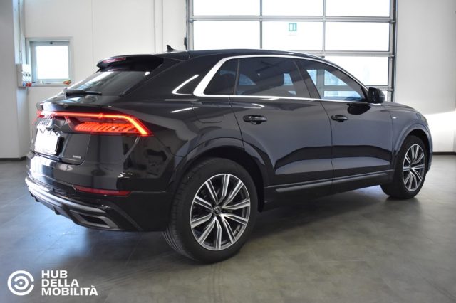 Audi Q8 50 TDI 286 CV quattro tiptronic Sport S line - foto 4 di 4