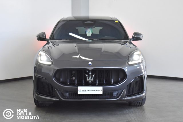 Maserati Grecale V6 530 CV AWD Trofeo usato a FOLIGNO