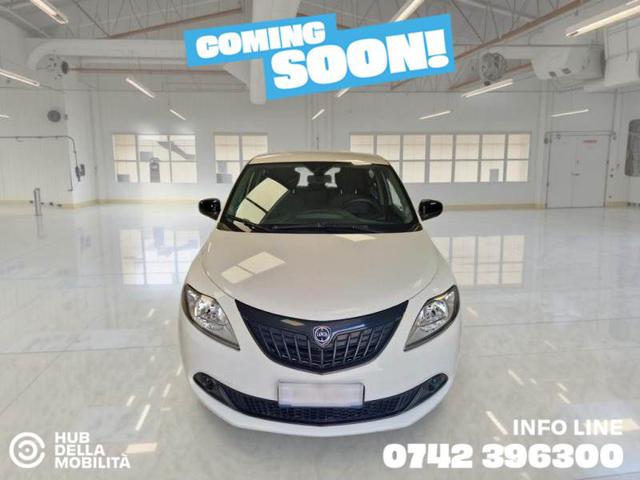 Lancia Ypsilon 1.0 FireFly 5 porte S&S Hybrid Silver Plus usato a FOLIGNO