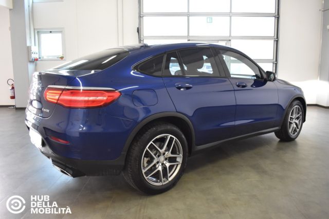 Mercedes-Benz GLC 220 d 4Matic Coupé Exclusive - foto 4 di 4